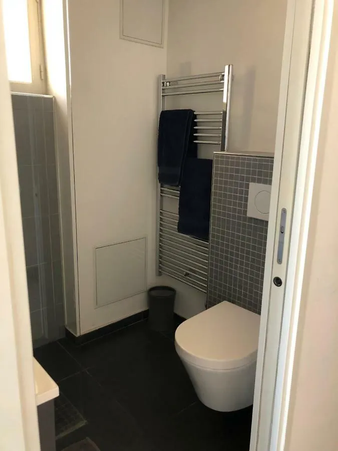 appartement 4 personnes vue mer remparts Antibes